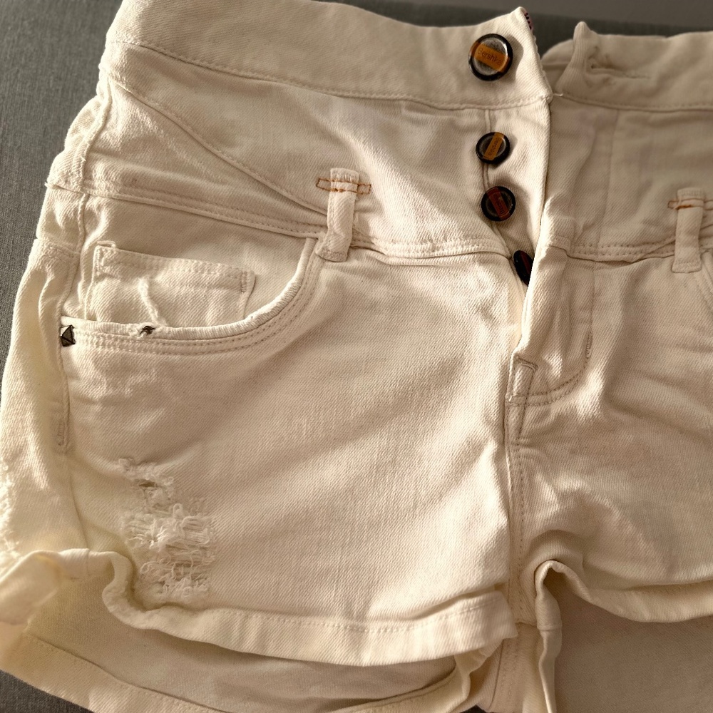 Bershka women white short size 38